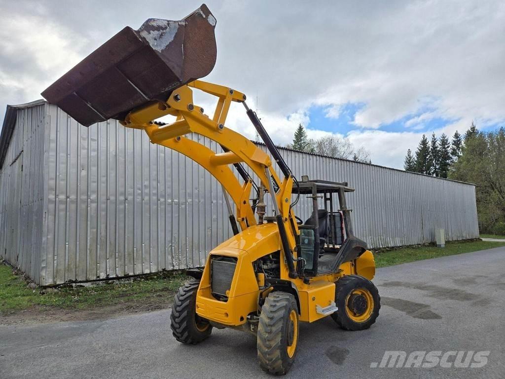 JCB 2CX Gumikerekes homlokrakodók