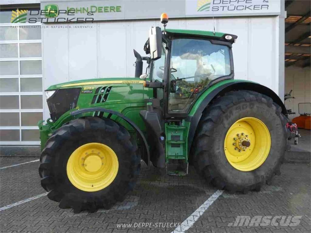 John Deere 6215R Traktorok