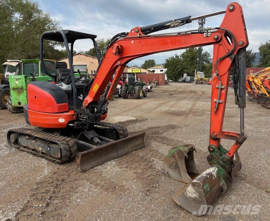 Kubota U 35-3 A Mini kotrók < 7t