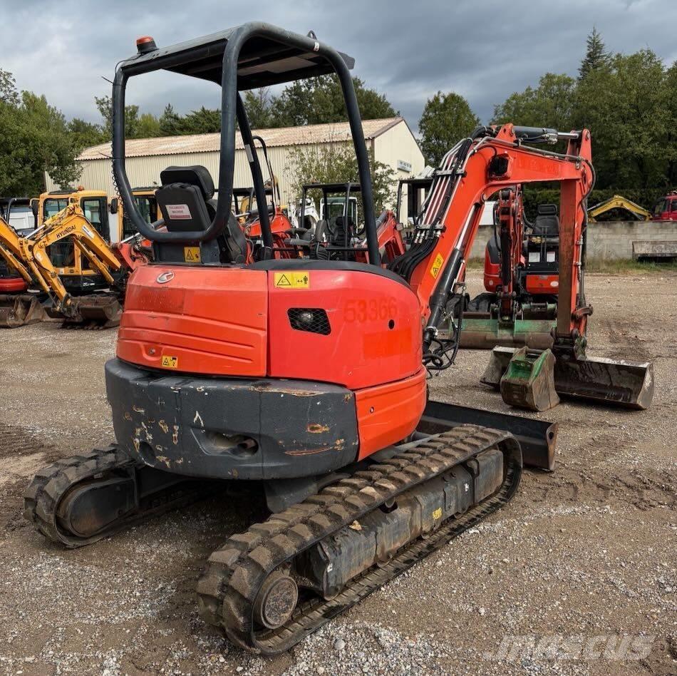 Kubota U 35-3 A Mini kotrók < 7t