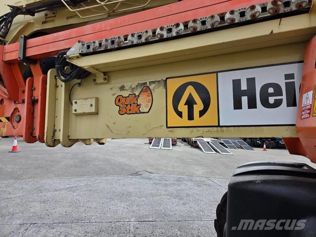 JLG 1250 AJP Karos emelők