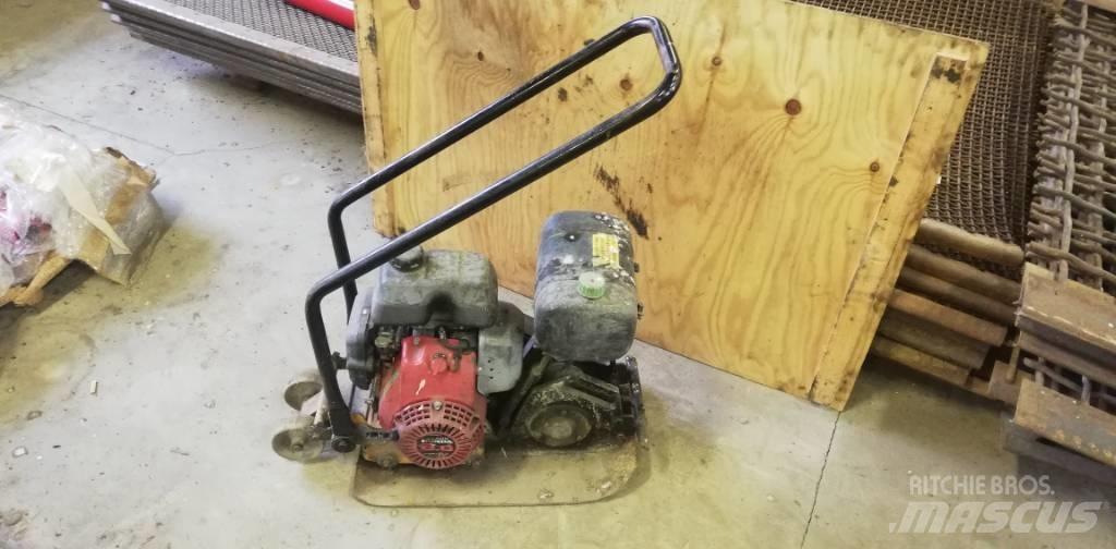 Wacker 1135 Tampers