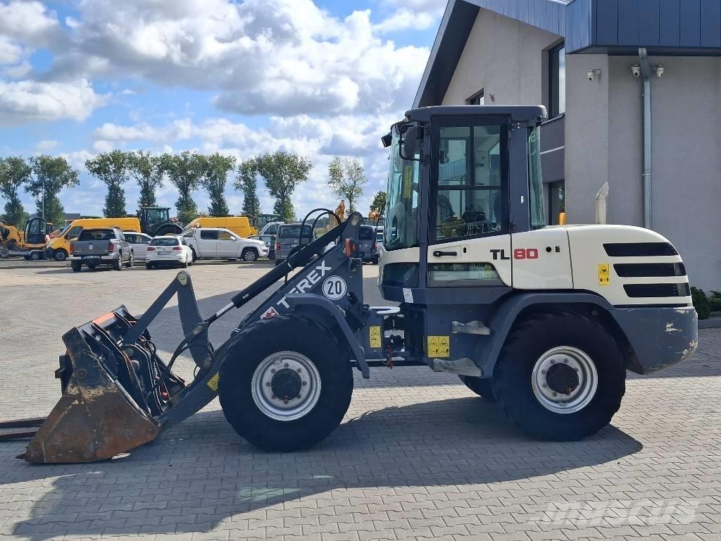 Terex TL 80 Gumikerekes homlokrakodók