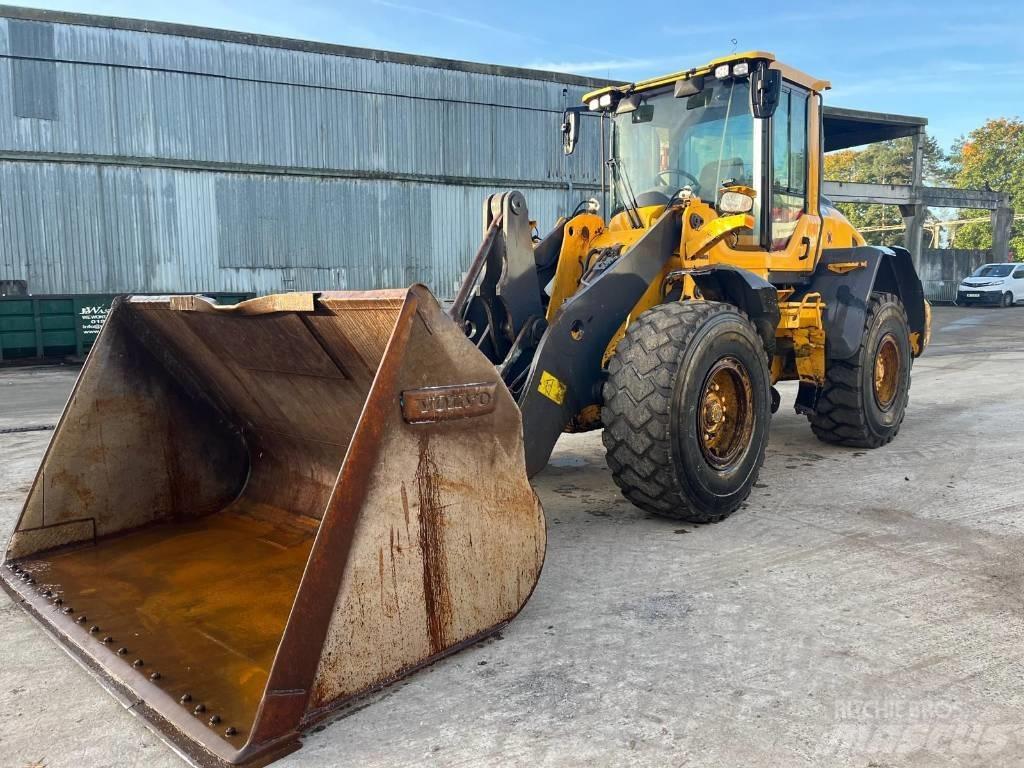 Volvo L 90 H Gumikerekes homlokrakodók