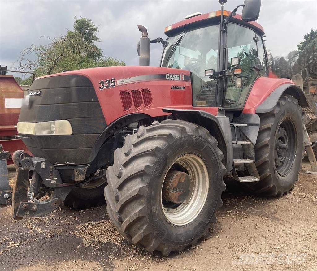 Case IH Magnum 335 Traktorok