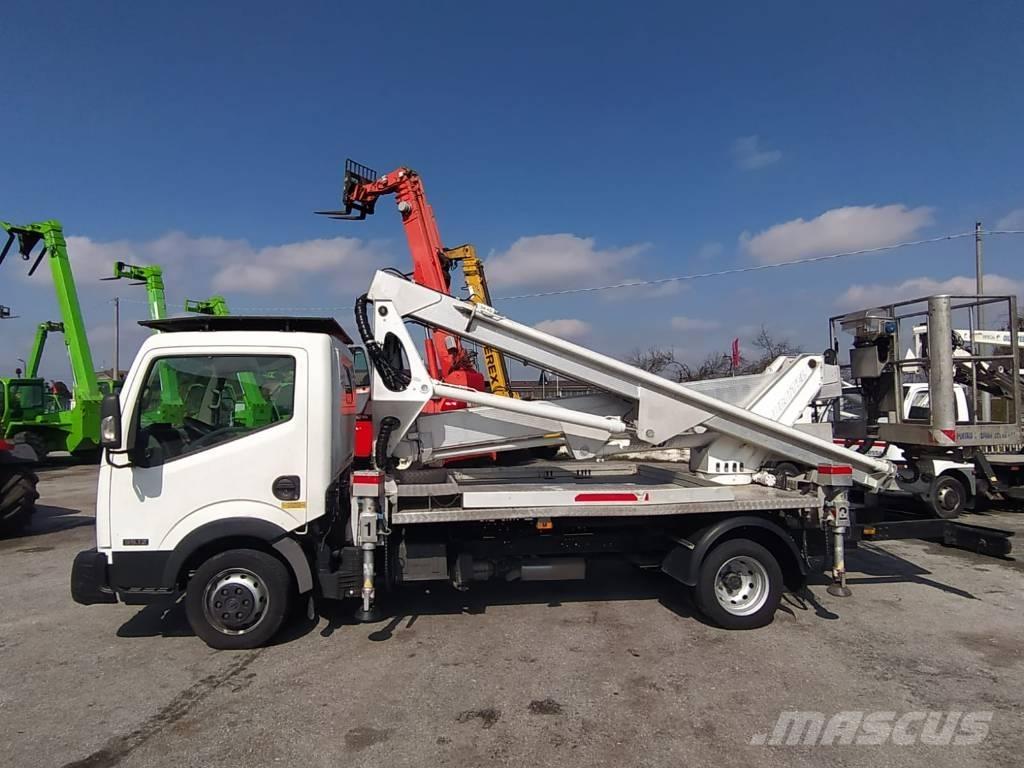 Multitel HX200 Teherautóra szerelt emelők és állványok