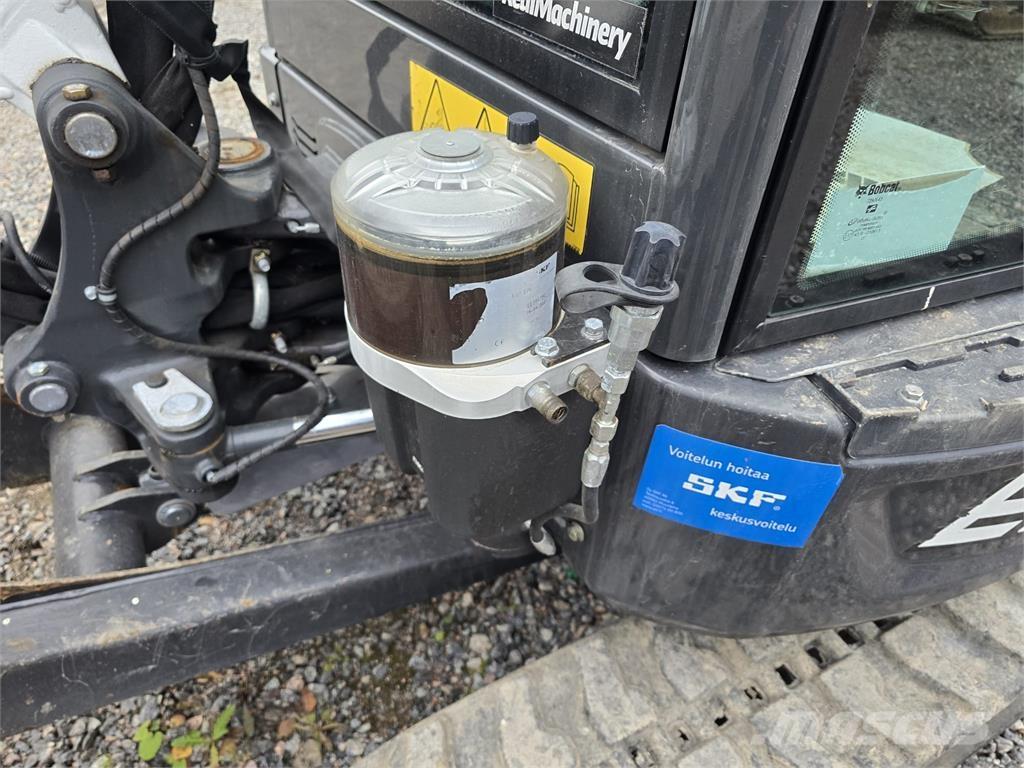 Bobcat E27z Mini kotrók < 7t