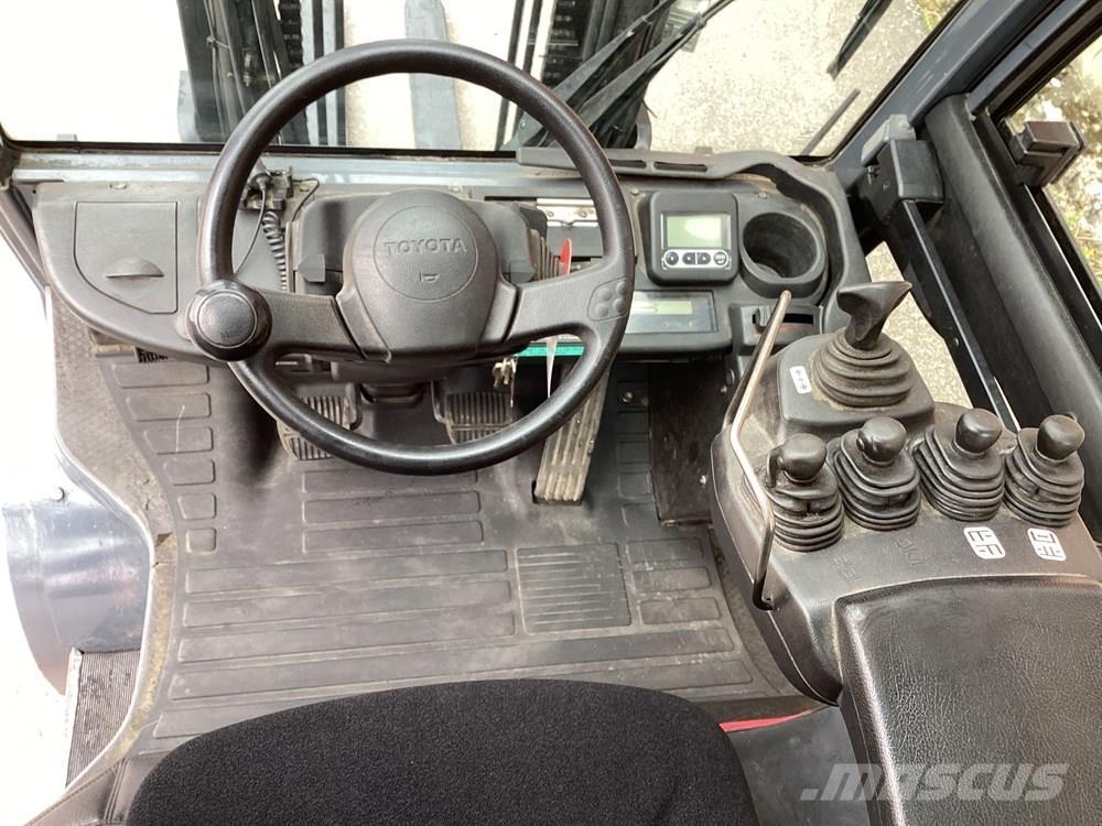 Toyota 8FDJF35 Dízel targoncák