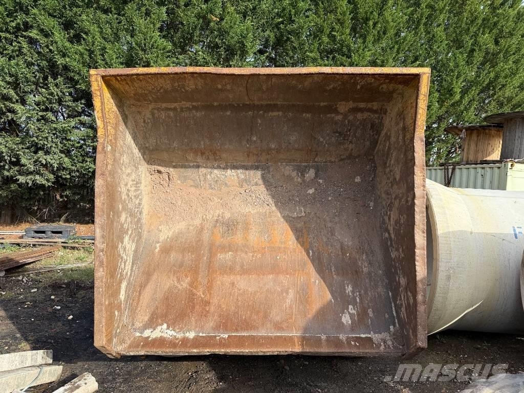 Terex TA9 Mezei dömperek