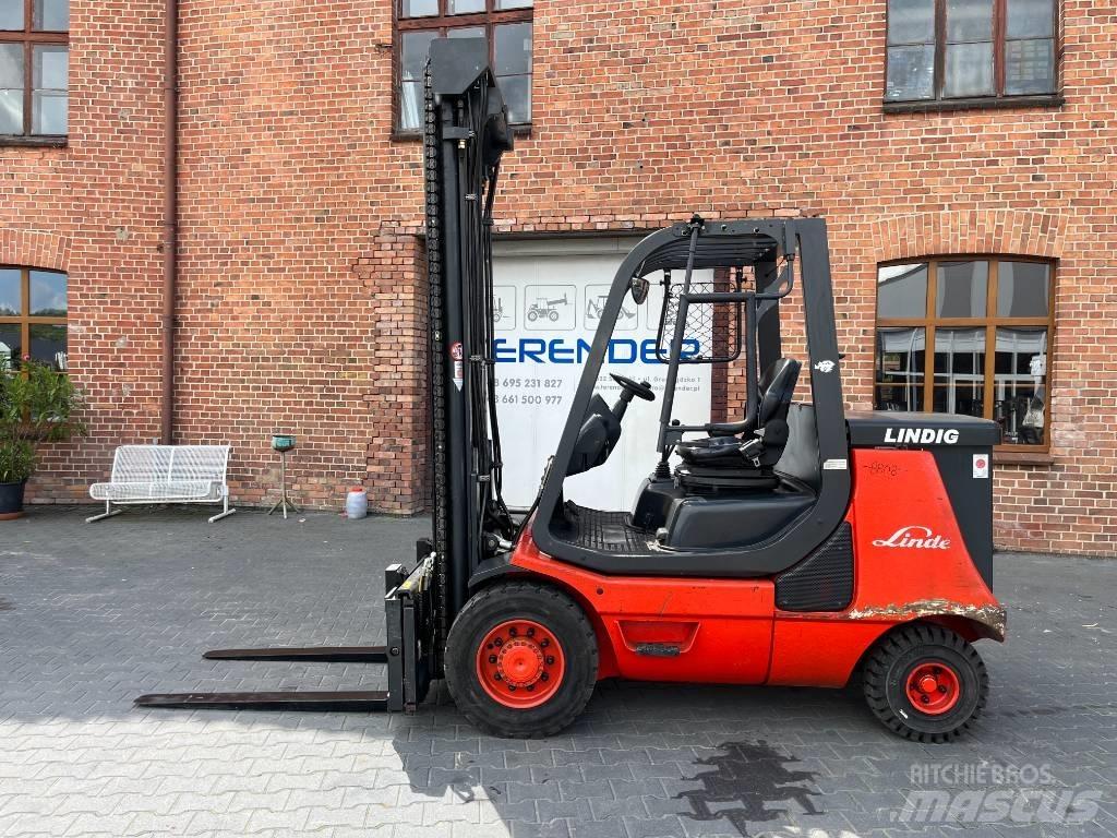 Linde E 35 P Elektromos targoncák