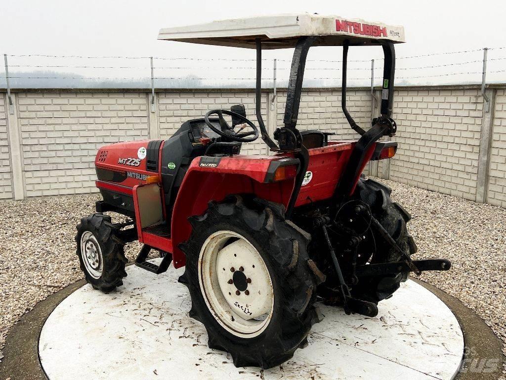 Mitsubishi MT225 Traktorok