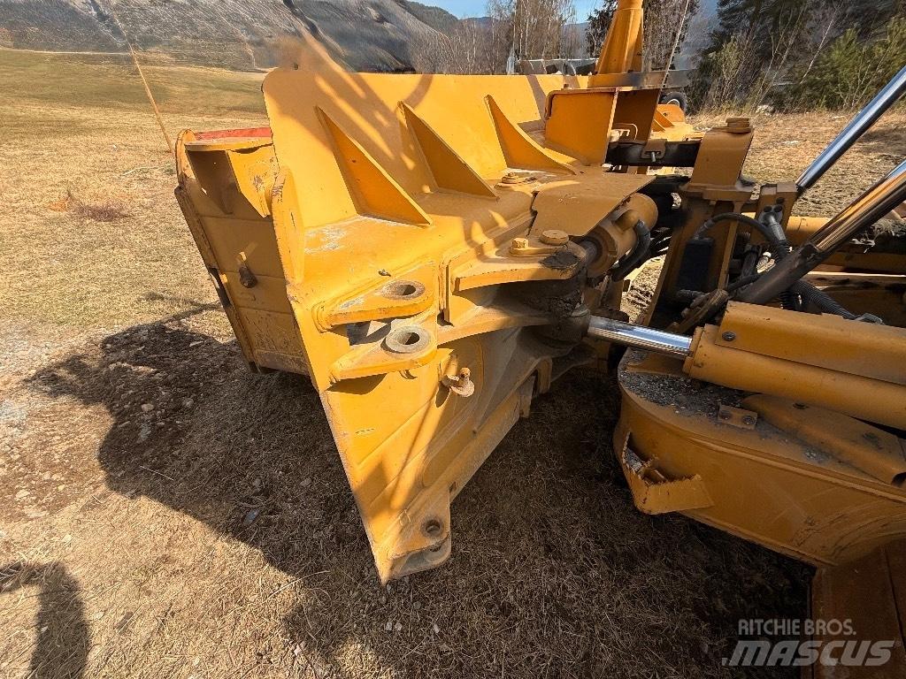 CAT D 6 T LGP lánctalpas dózerek
