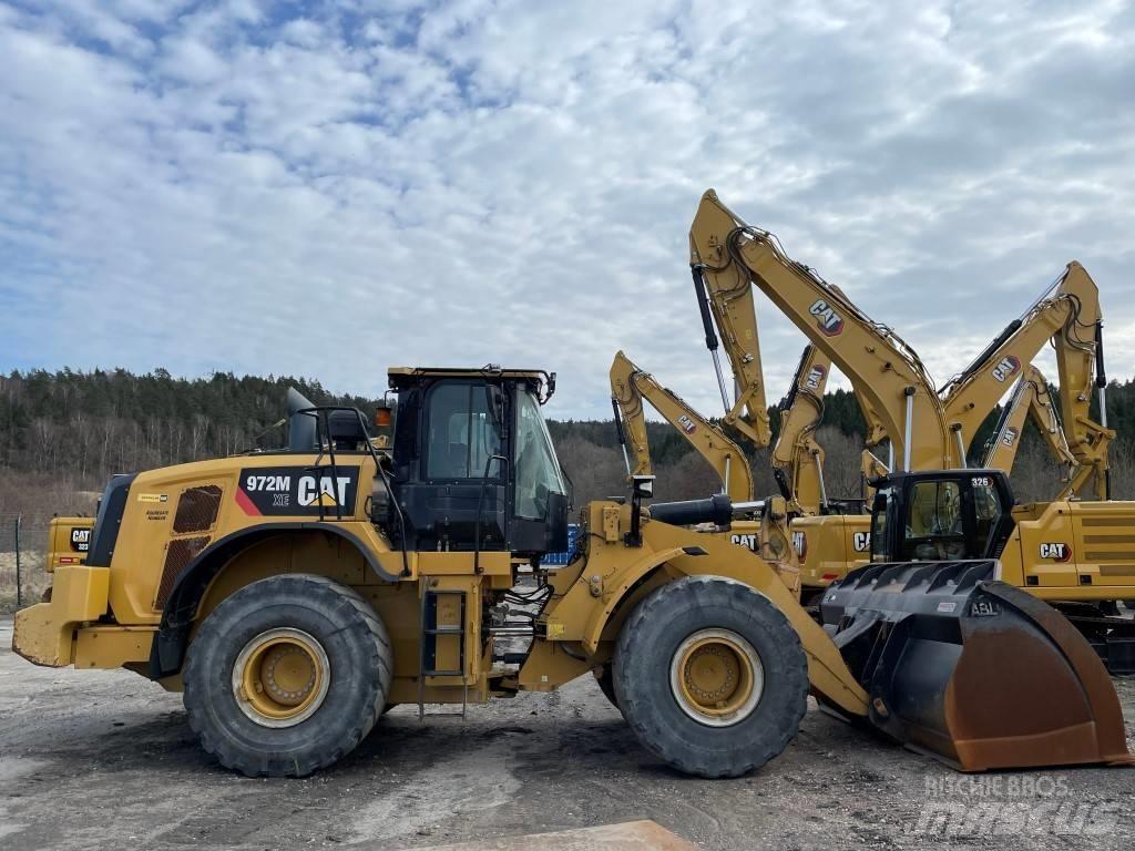 CAT 972M XE Gumikerekes homlokrakodók