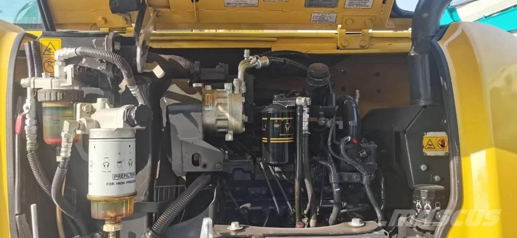 Komatsu PC 60 Lánctalpas kotrók