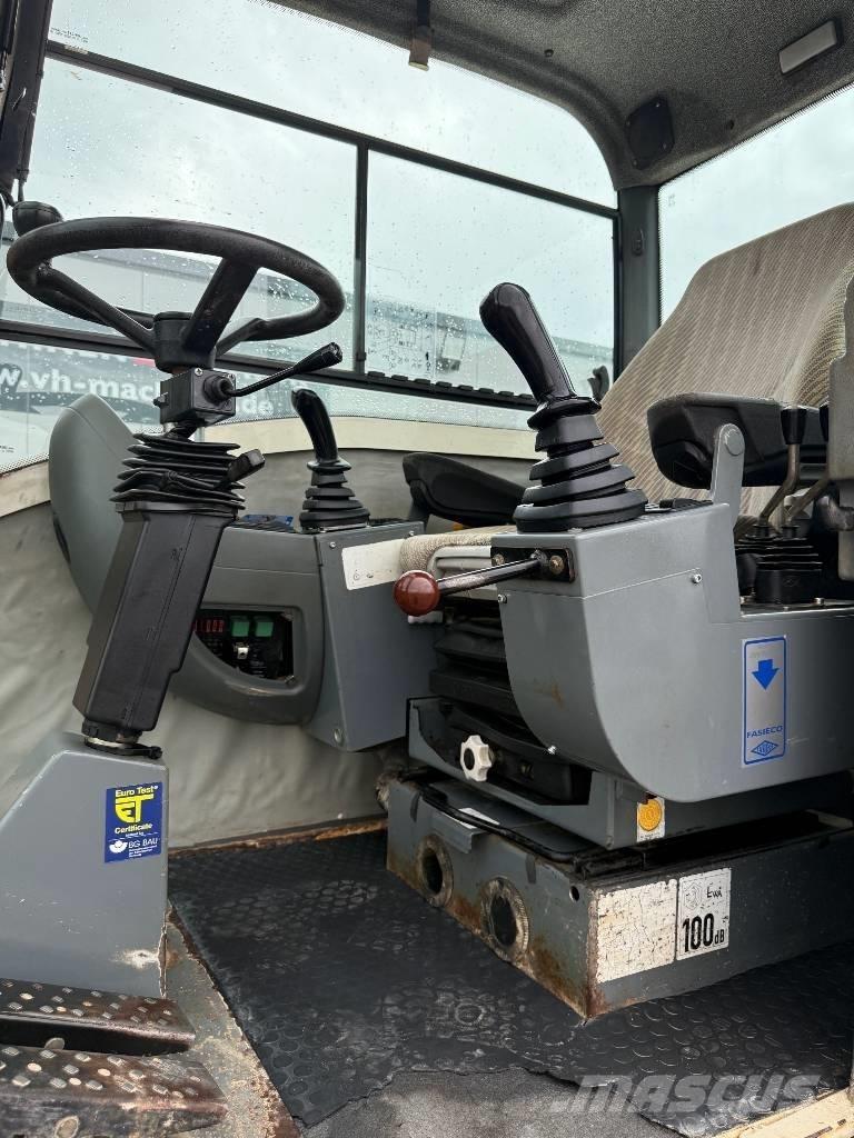 Terex TW 110 Gumikerekes kotrók
