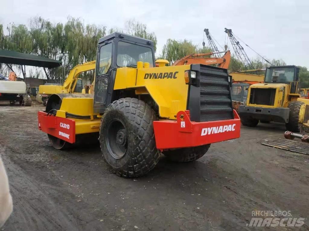 Dynapac CA 301 D Egydobos hengerek