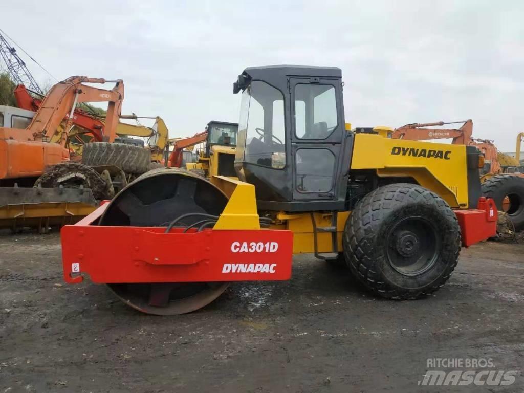 Dynapac CA 301 D Egydobos hengerek