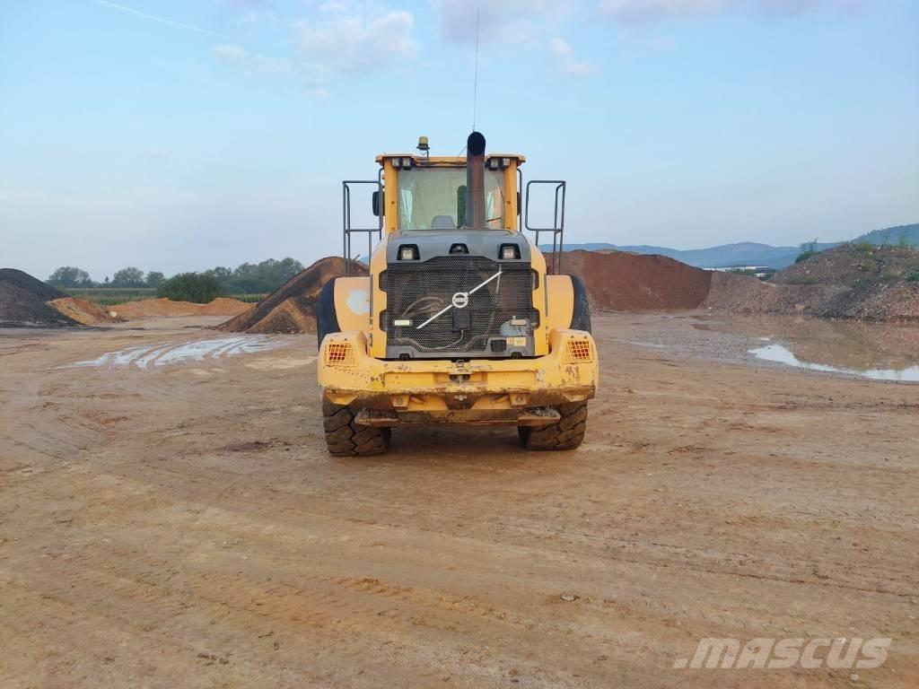 Volvo L 110 G Lánctalpas homlokrakodók