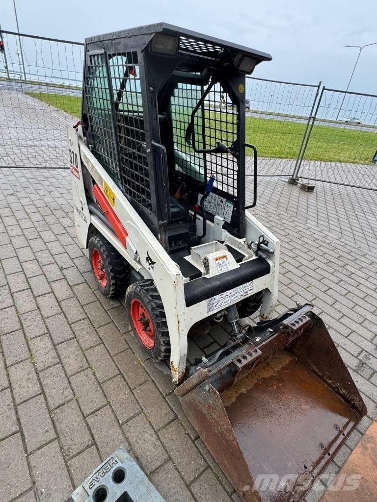 Bobcat S 70 Kompaktrakodók