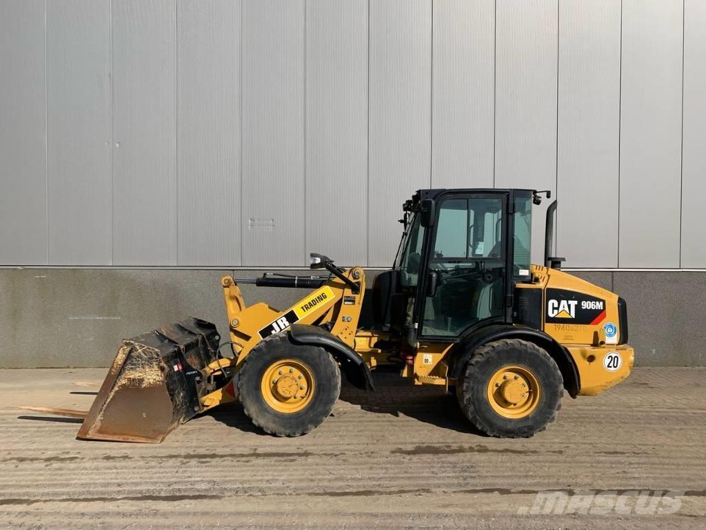 CAT 906 Gumikerekes homlokrakodók