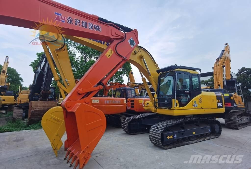 Komatsu PC 200-8 Lánctalpas kotrók