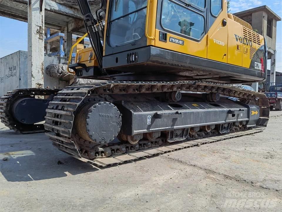 Volvo EC 210 B LC Közepes (midi) kotrók 7 t - 12 t