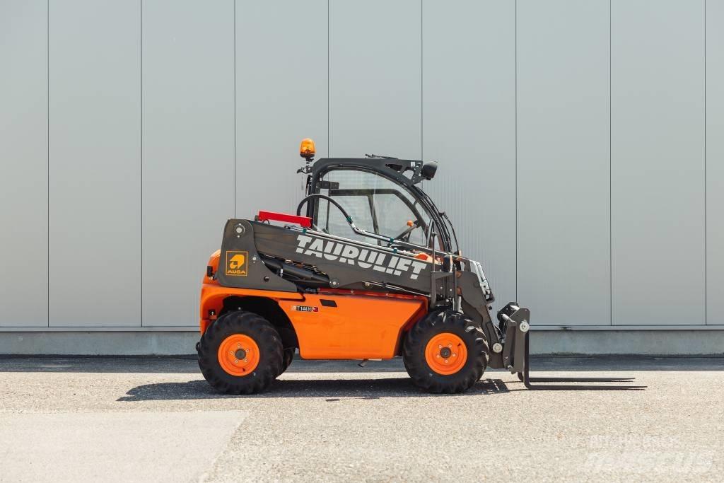 Ausa T 144 H Teleszkópos rakodók