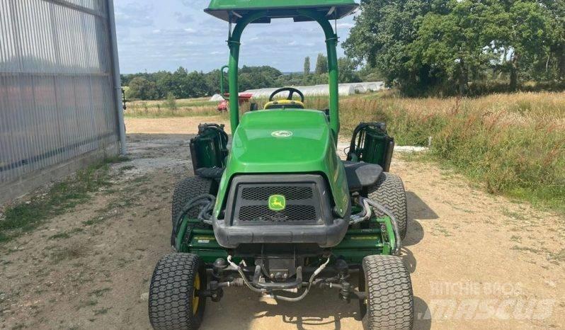 John Deere 7700A Golfpálya fűnyírók