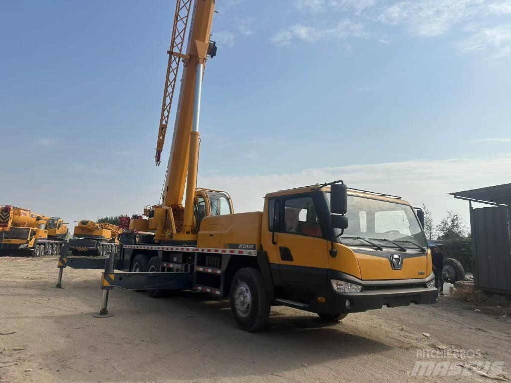 XCMG QY 25 K5D Terepdaruk
