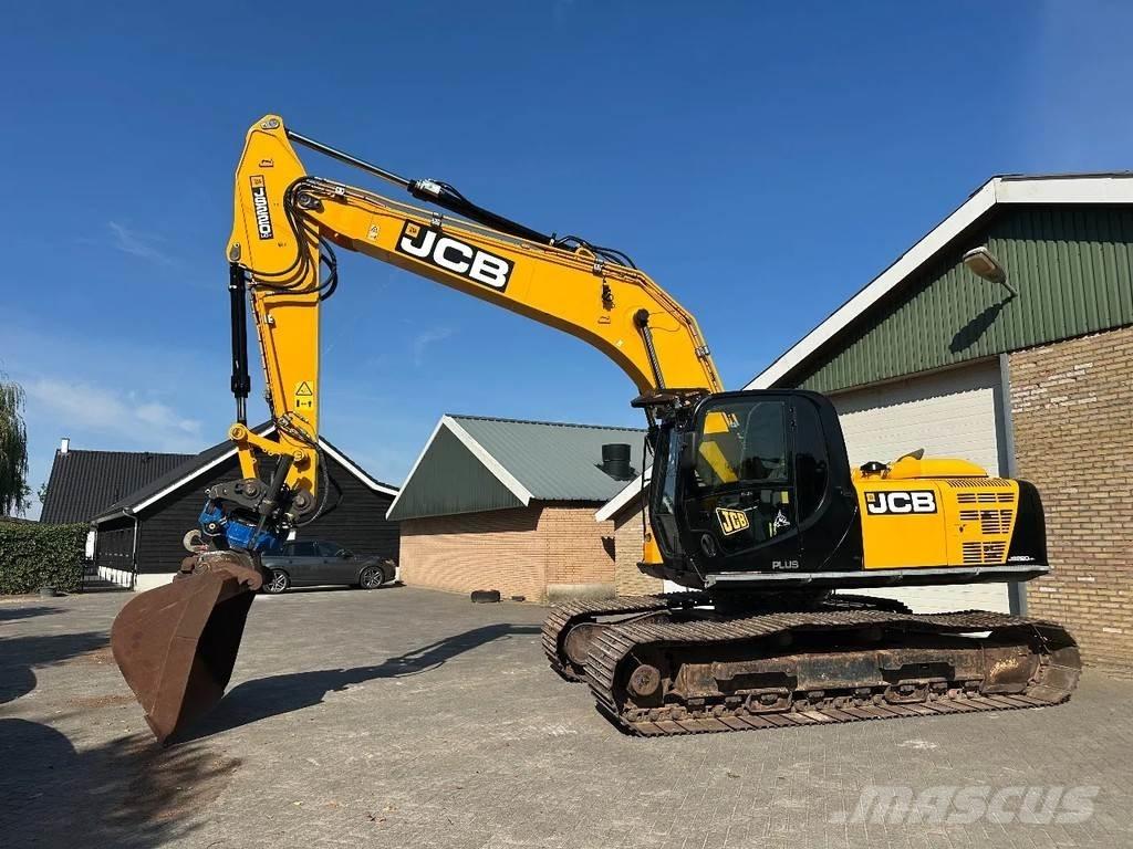 JCB JS220LC plus Lánctalpas kotrók
