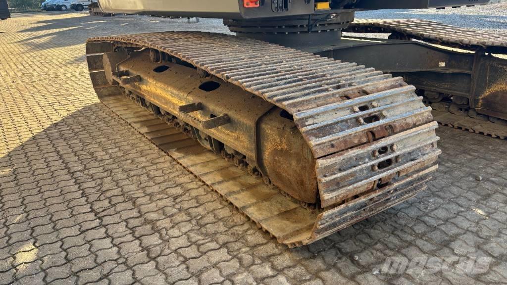 Volvo EC 220 E Lánctalpas kotrók