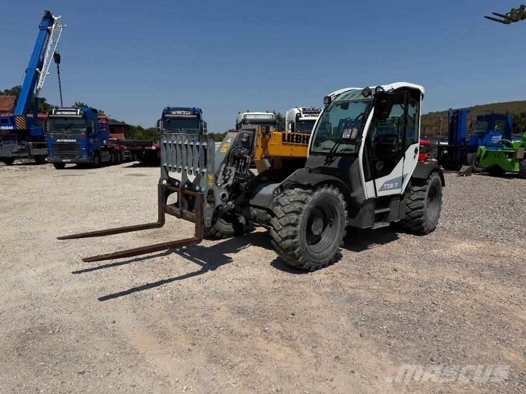 Liebherr T 36-7 Teleszkópos rakodók