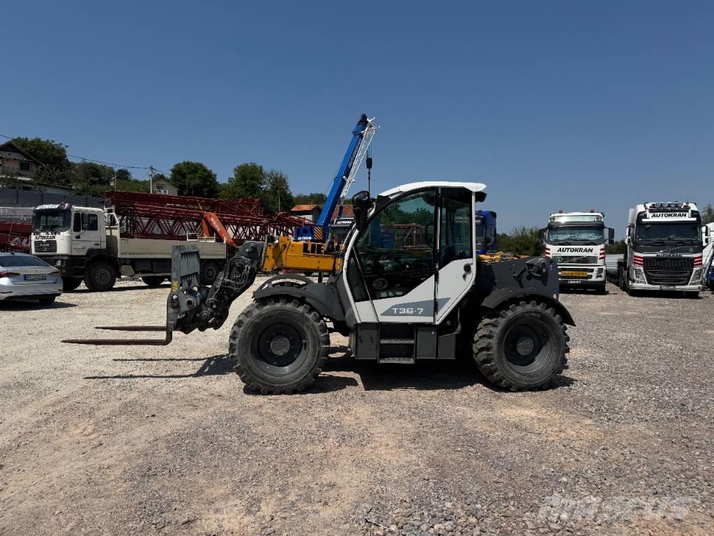 Liebherr T 36-7 Teleszkópos rakodók