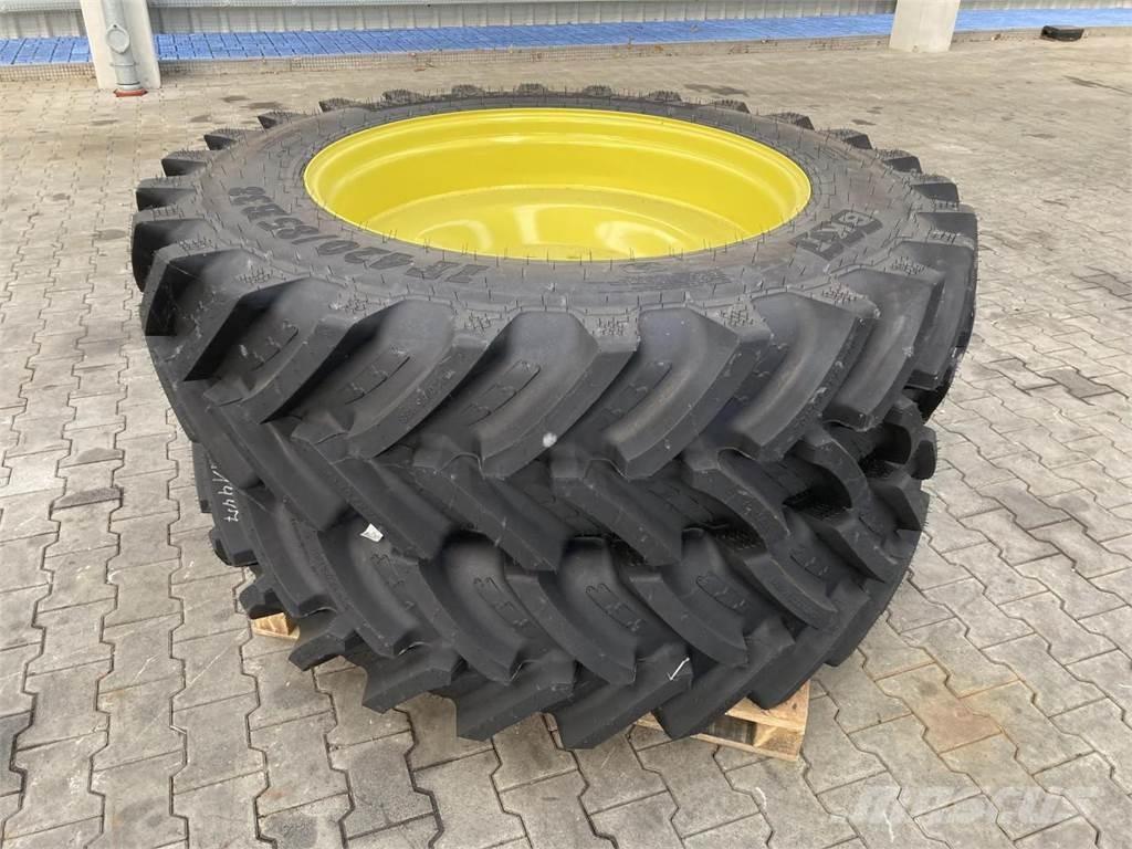 BKT 420/85R38 Gumiabroncsok, kerekek és felnik