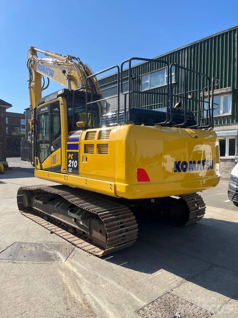 Komatsu PC210LC-11E0 Lánctalpas kotrók