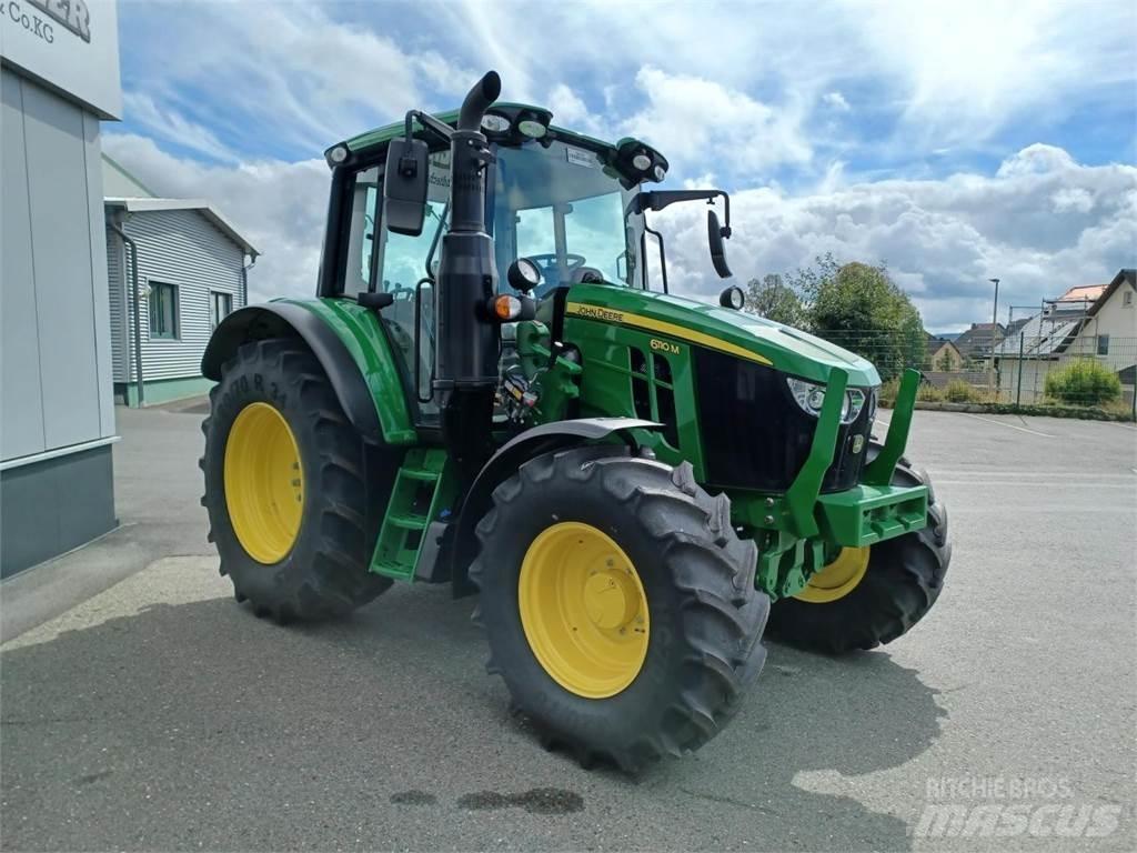 John Deere 6110M Traktorok