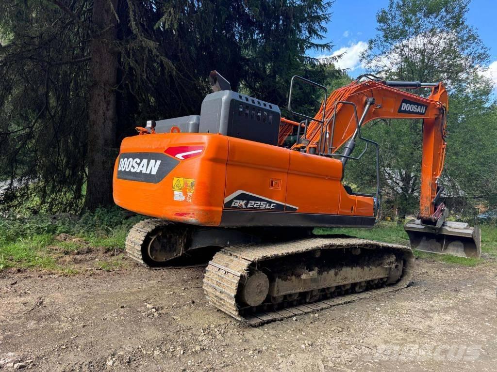 Doosan DX 225 LC-7 Lánctalpas kotrók