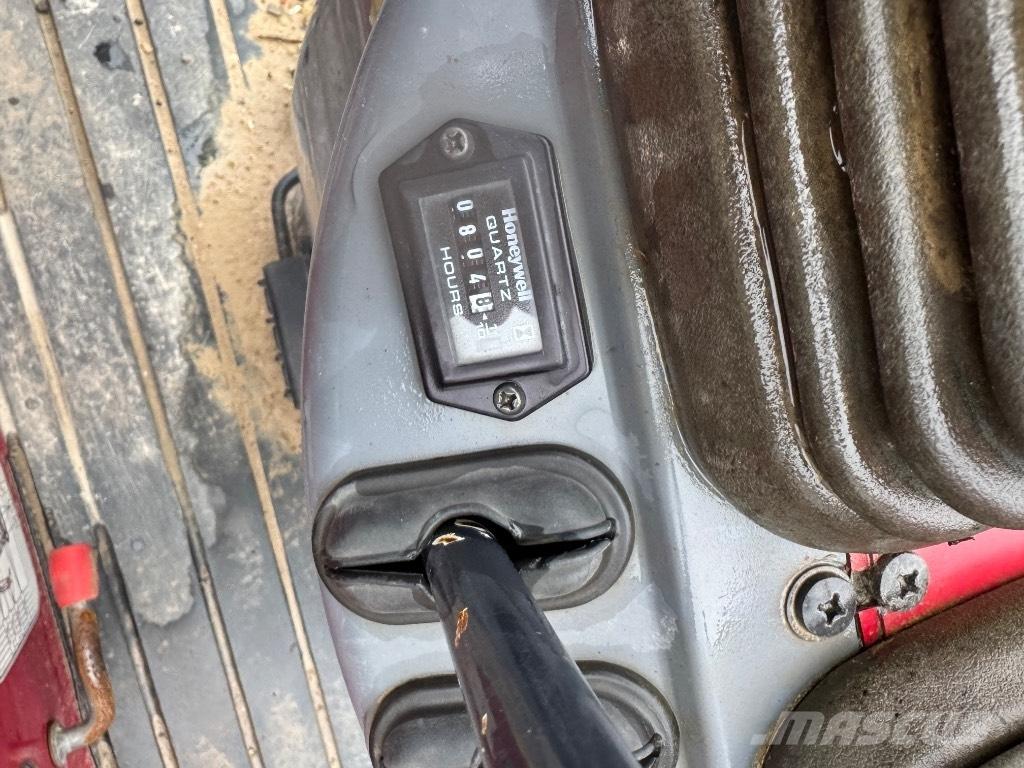 Yanmar SV08 (1D799) Mini kotrók < 7t