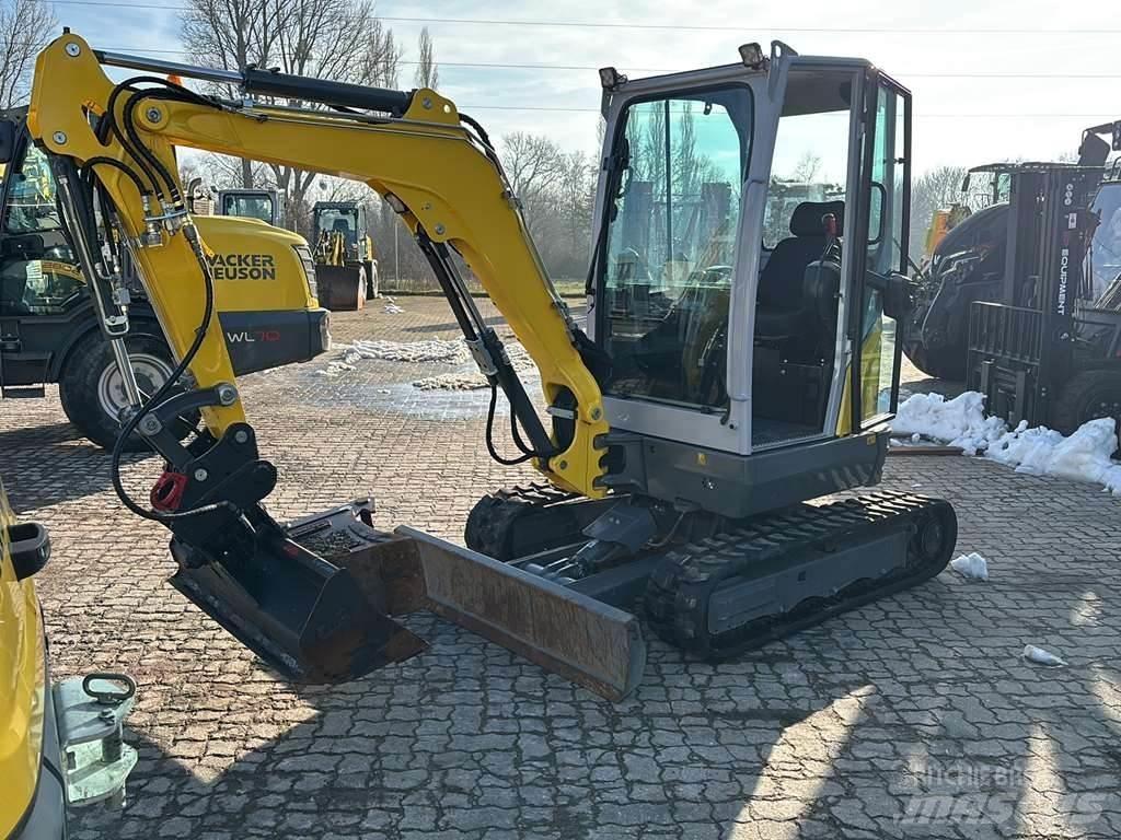Wacker Neuson EZ26 Mini kotrók < 7t
