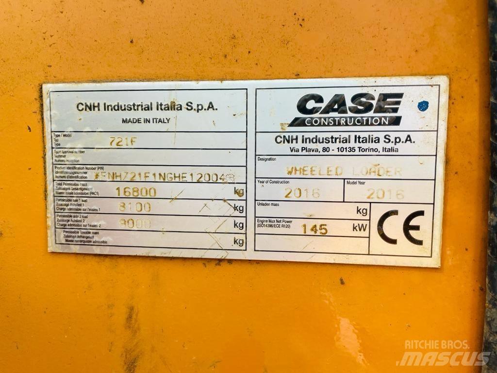 CASE 721 F Gumikerekes homlokrakodók