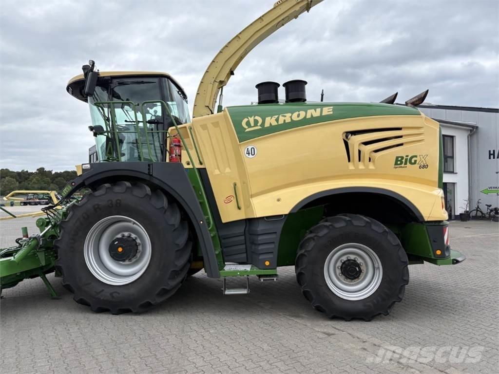 Krone BIG X 680 Szecskázók