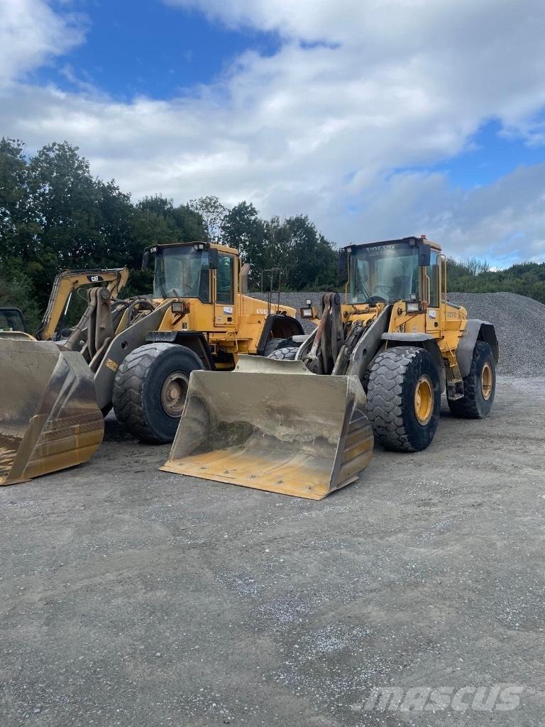 Volvo L120E Gumikerekes homlokrakodók