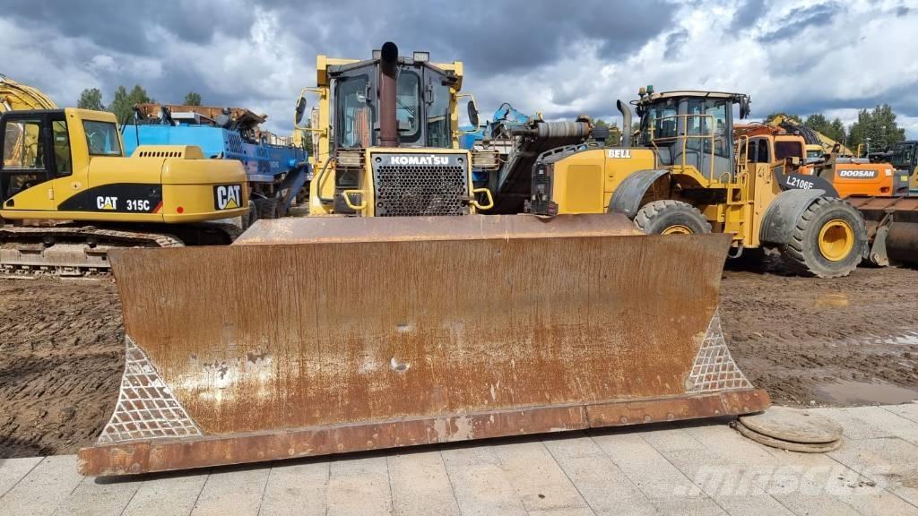 Komatsu D 61 PX-15 lánctalpas dózerek