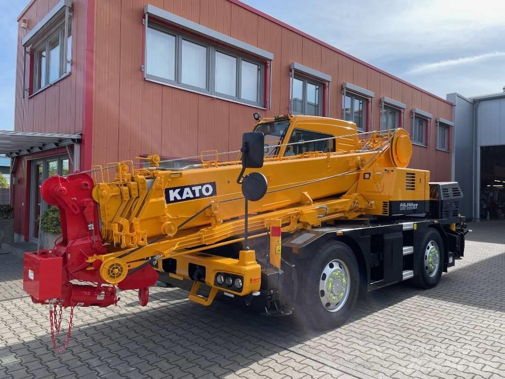 Kato CR-130Rv Mobil daruk