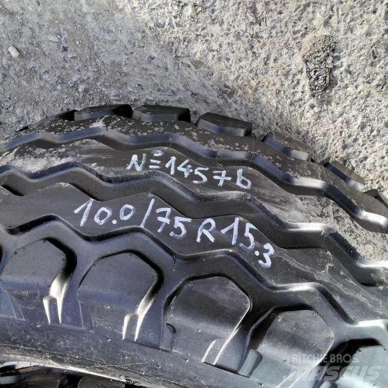 Advance 10.0/75R15.3 Gumiabroncsok, kerekek és felnik