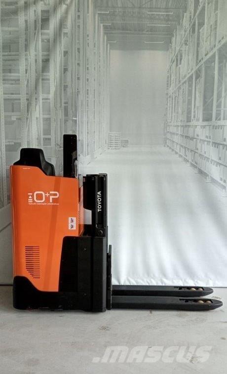 Toyota SSI200D Elektromos gyalogkíséretű targoncák