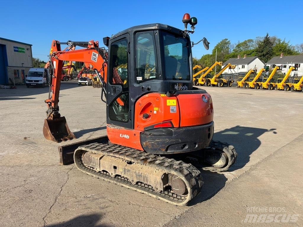 Kubota U48-4 Mini kotrók < 7t
