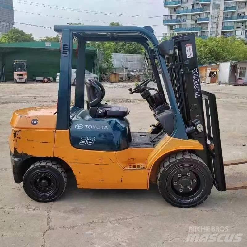 Toyota FD 30 Dízel targoncák
