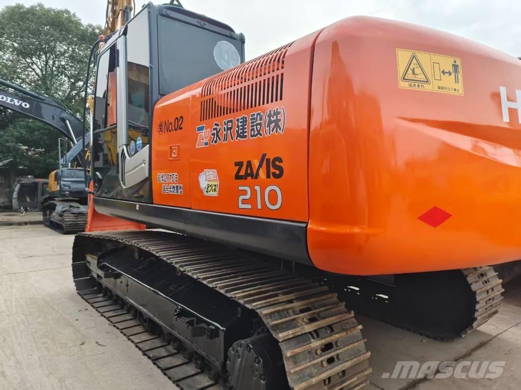 Hitachi ZX 210 Lánctalpas kotrók