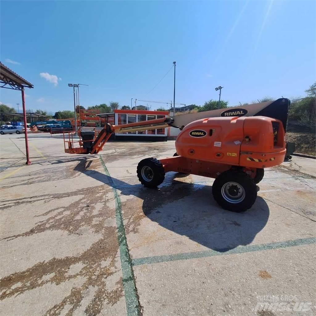 JLG 460SJ Teleszkópos emelők